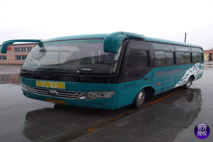 2017年ZK6609D51国五柴油19座公路客运